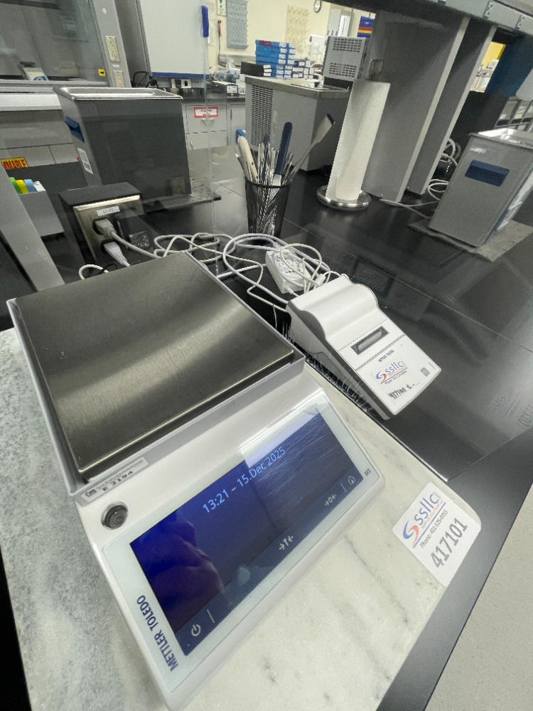 Image of Mettler Toledo MS3002TS/00 Balance with Printer
